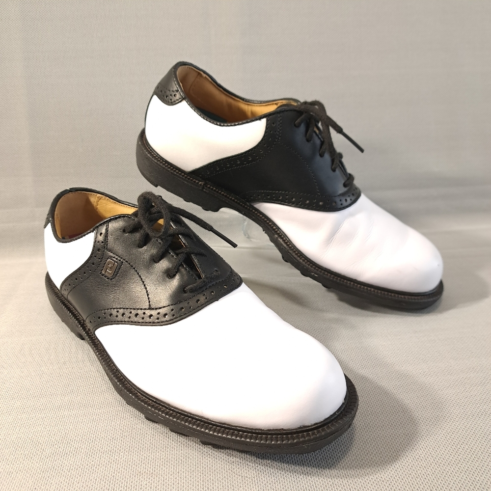 FJ FOOTJOY Men's Golf Shoes White/Black 7 1/2 M Rubber Cleats Leather 57009
